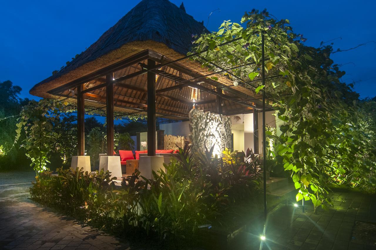 Trumbu Nusa Jimbaran Extérieur photo
